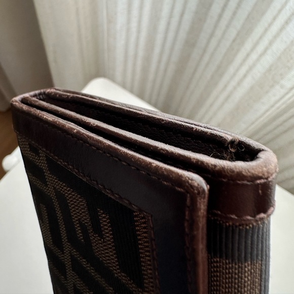 Fendi Long Wallet - Picture 6 of 12